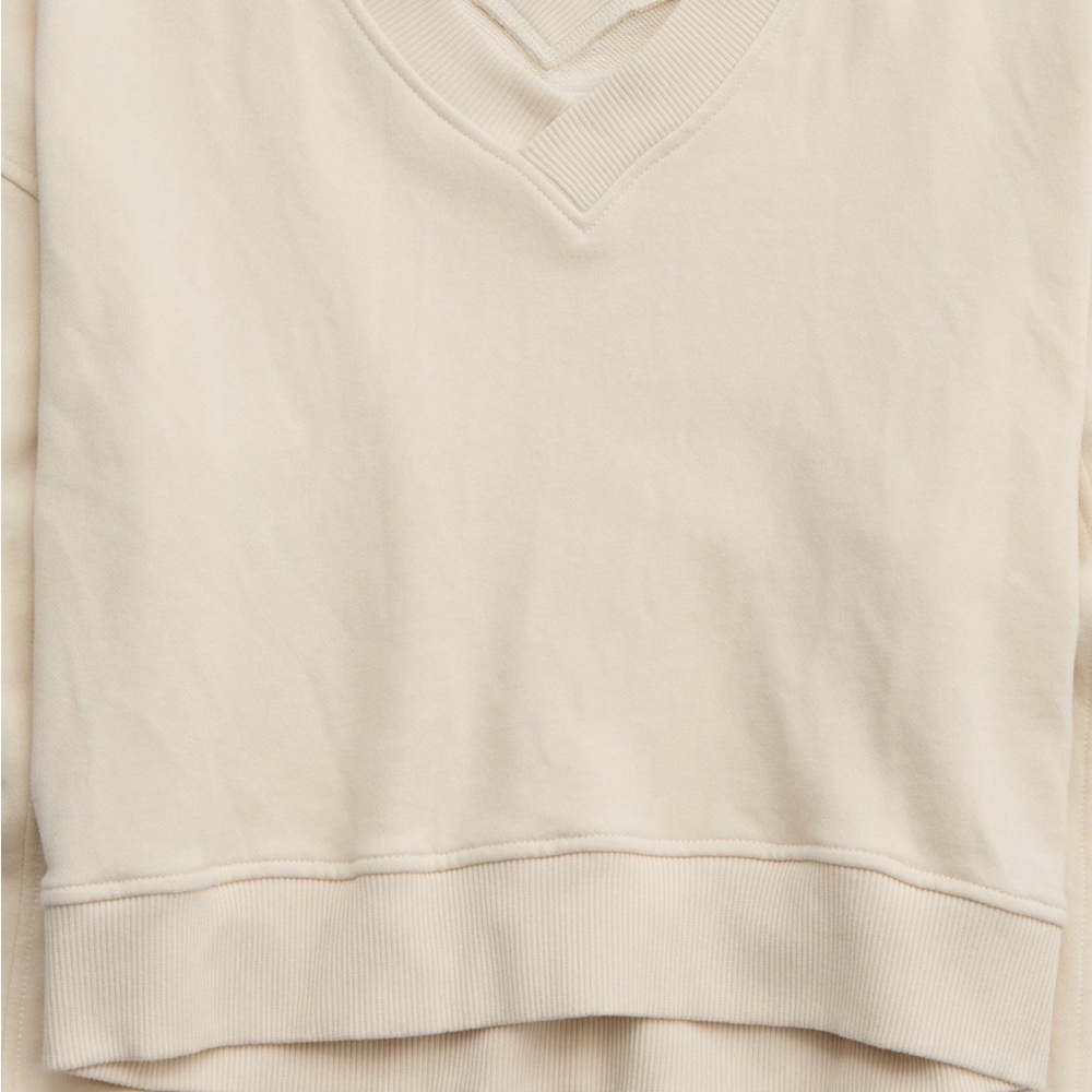 ⭐️SOLD⭐️NWT Aerie House Party Sweatshirt - Picture 3 of 15